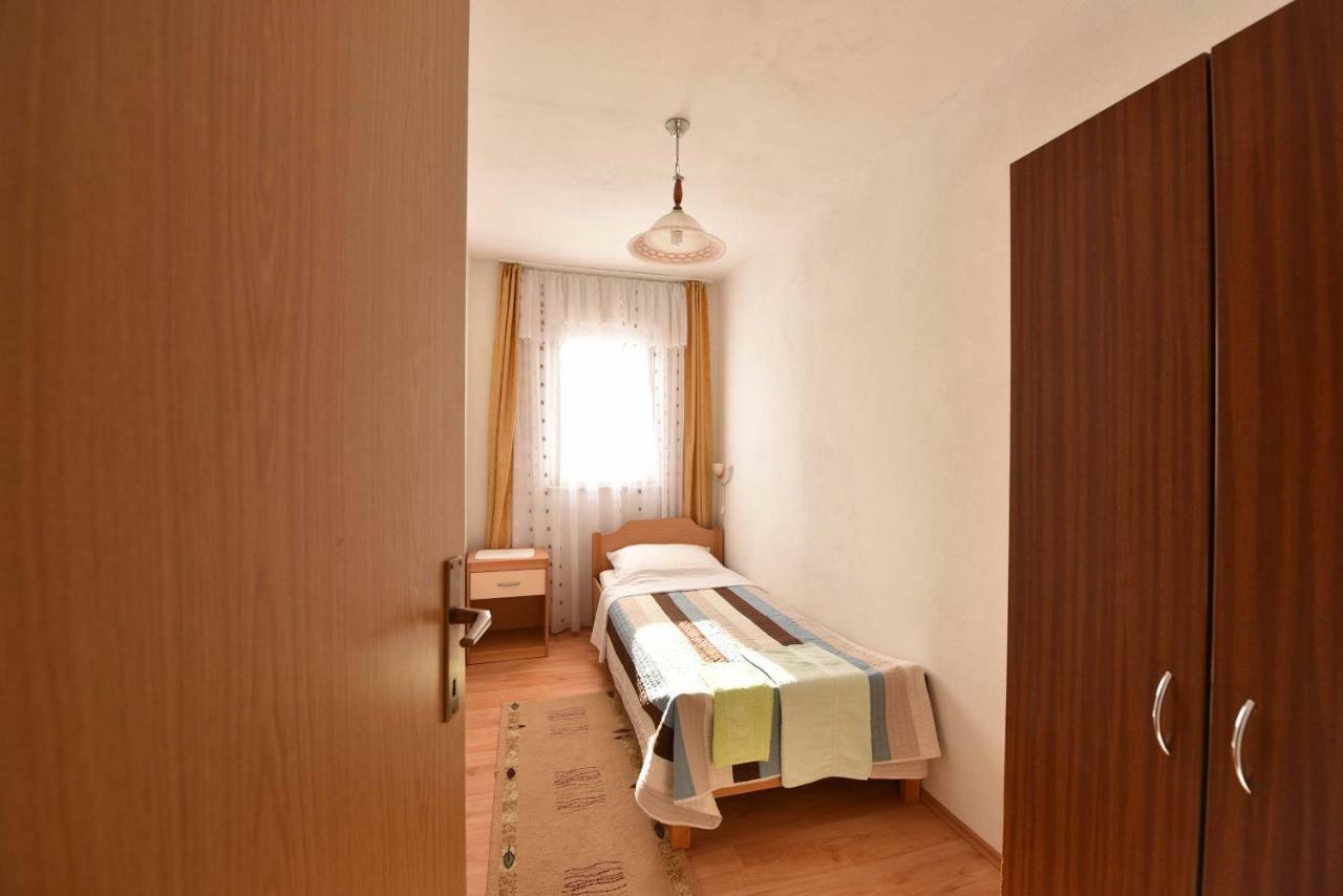 Apartmani Marko Gdinj Εξωτερικό φωτογραφία