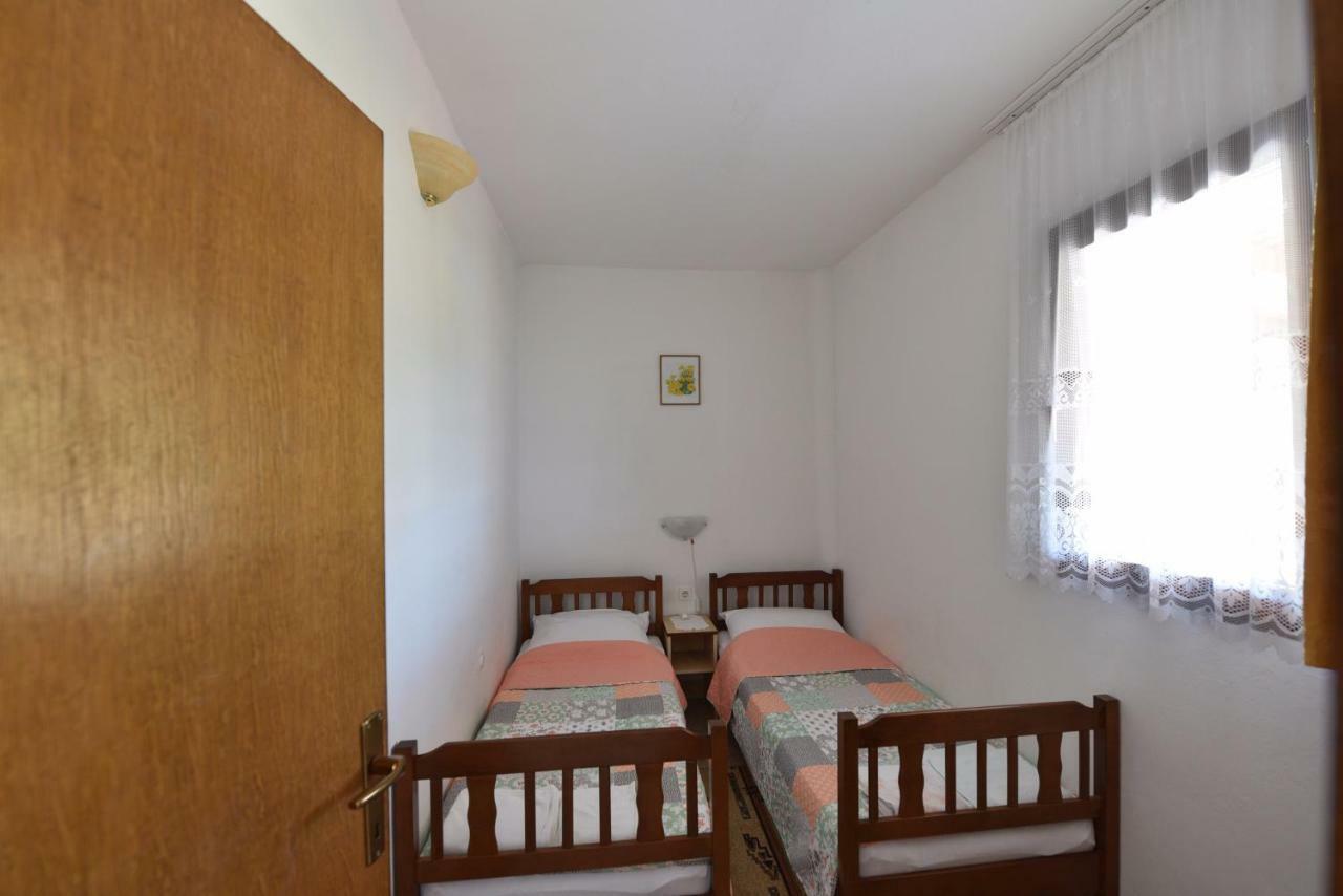 Apartmani Marko Gdinj Εξωτερικό φωτογραφία